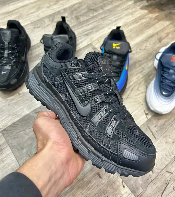 Nike 